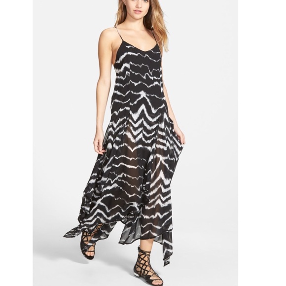 Volcom Dresses & Skirts - NWT Volcom Stone Row Maxi Dress Size M